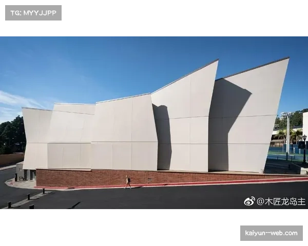 加州大学洛杉矶分校击败俄勒冈 埃里克·戴利Junior领衔五位首发上双